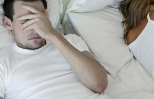 Κοινές διαφωνίες που σχετίζονται με τον ύπνο που έχουν τα περισσότερα παντρεμένα ζευγάρια